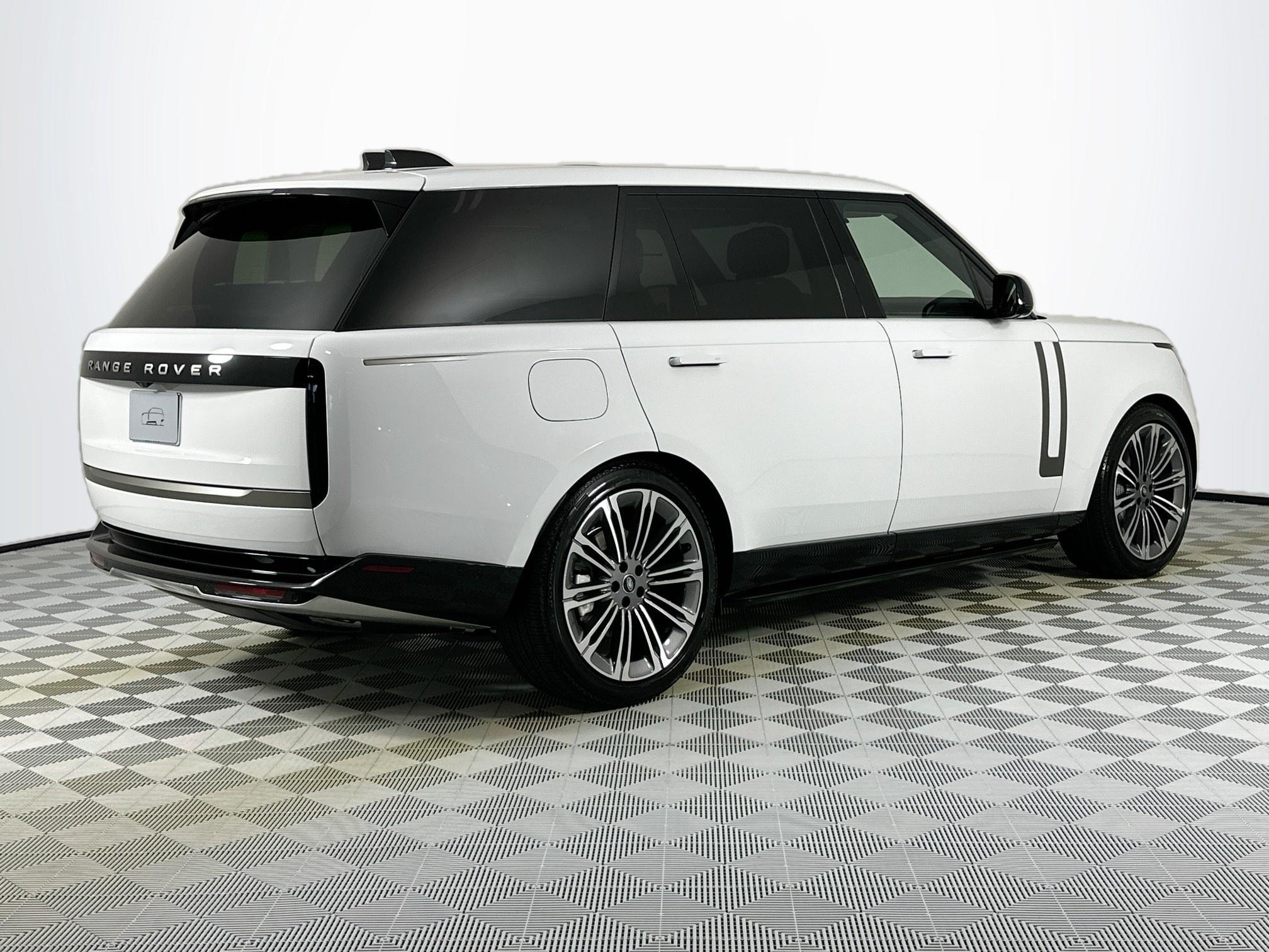 new 2025 Land Rover Range Rover car, priced at $133,915