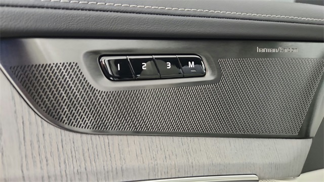 new 2026 Volvo XC90 Plug-In Hybrid car, priced at $85,575