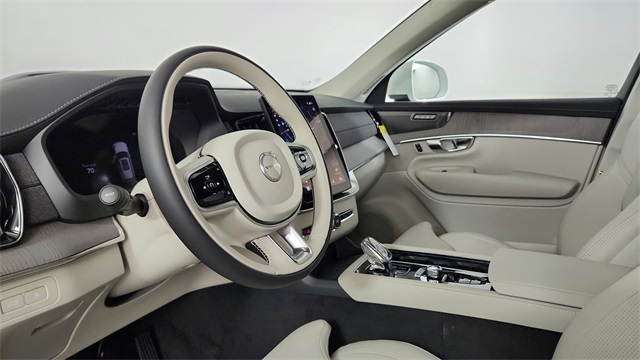 new 2026 Volvo XC90 Plug-In Hybrid car, priced at $85,575