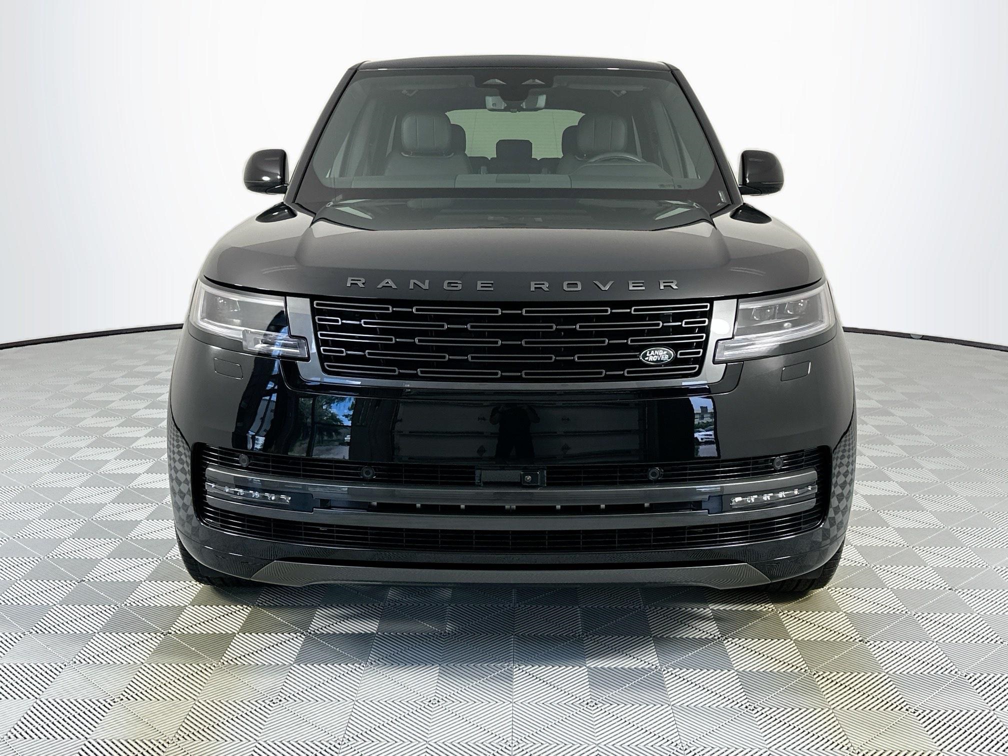 new 2025 Land Rover Range Rover car, priced at $152,065