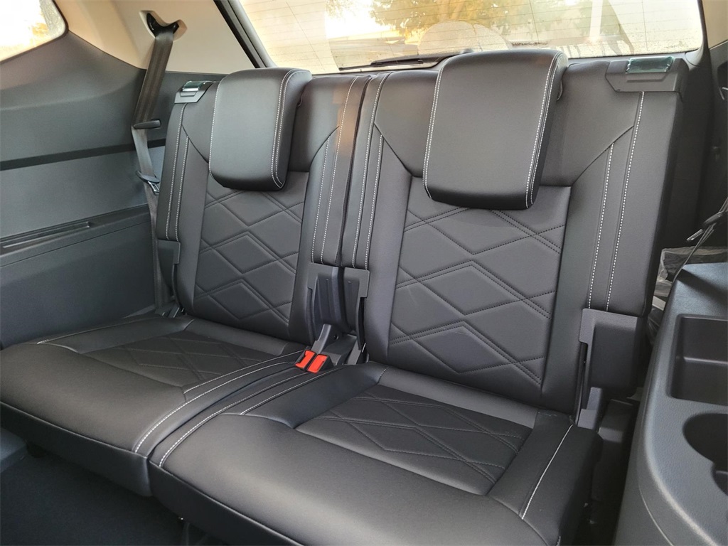 new 2026 Volkswagen Atlas car, priced at $37,406