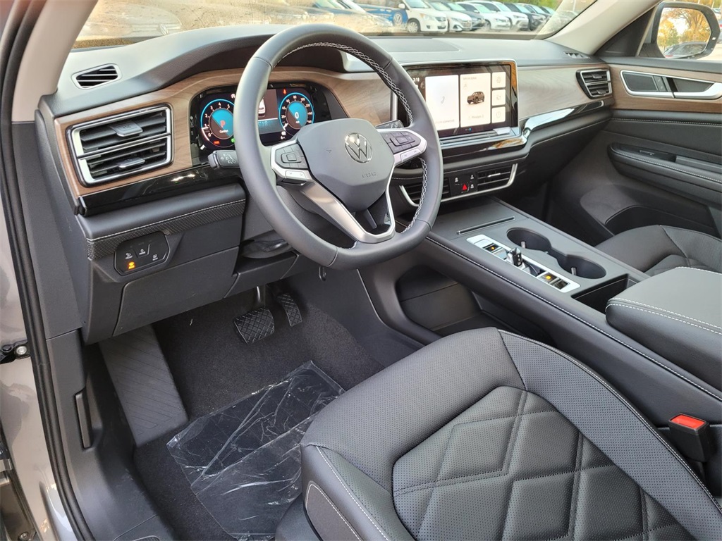 new 2026 Volkswagen Atlas car, priced at $37,406