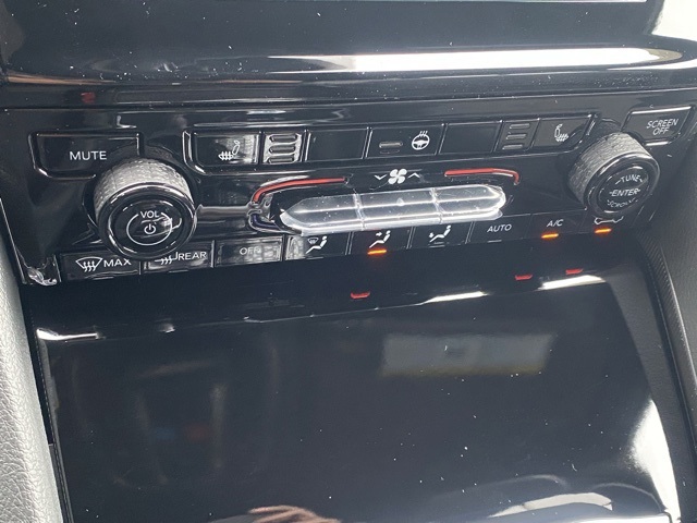 new 2025 Jeep Grand Cherokee car, priced at $40,189