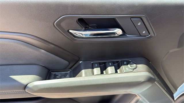 new 2026 Chevrolet Colorado car, priced at $48,070