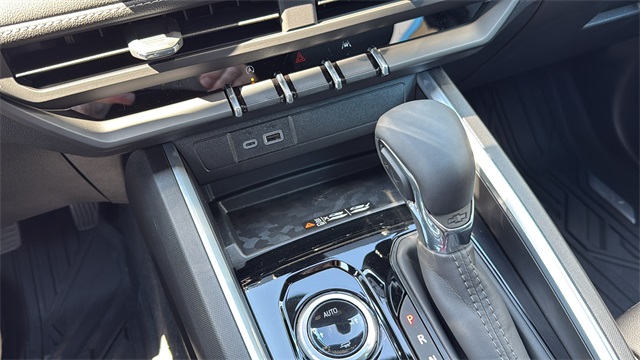 new 2026 Chevrolet Colorado car, priced at $48,070