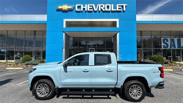 new 2026 Chevrolet Colorado car, priced at $48,070