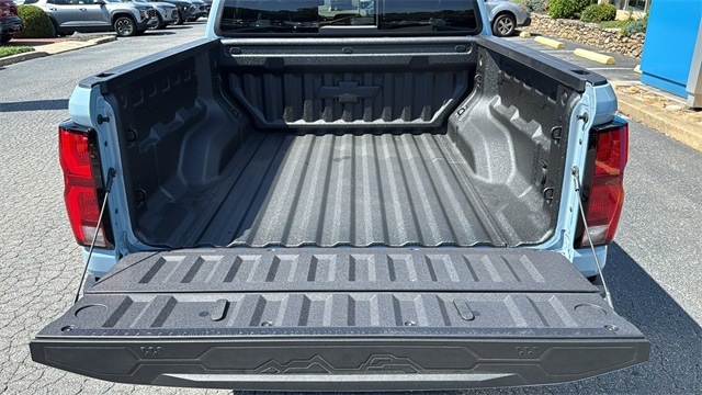 new 2026 Chevrolet Colorado car, priced at $48,070