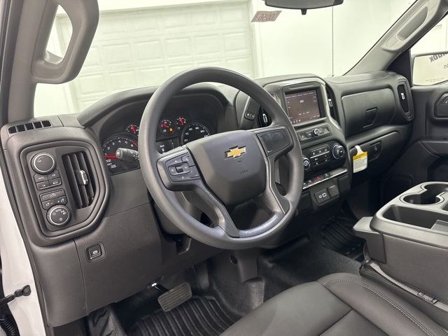 new 2026 Chevrolet Silverado 1500 car, priced at $43,032