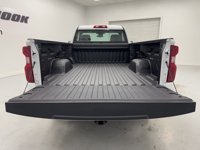 new 2026 Chevrolet Silverado 1500 car, priced at $43,032
