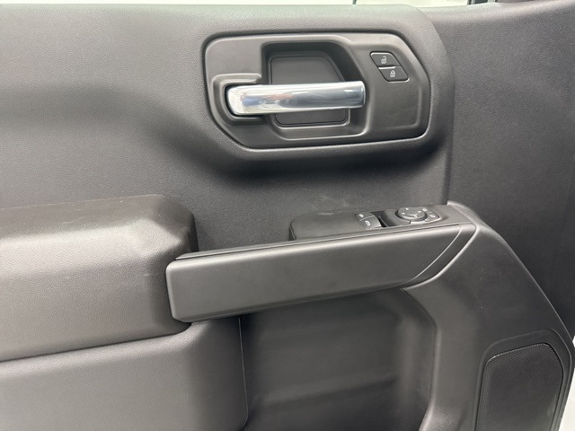 new 2026 Chevrolet Silverado 1500 car, priced at $43,032