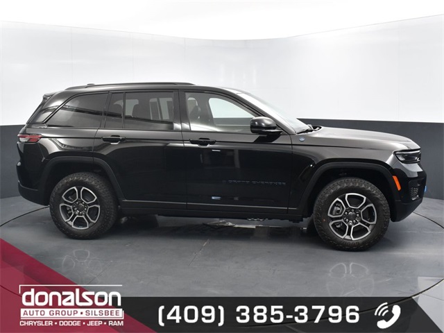 new 2024 Jeep Grand Cherokee car, priced at $58,765