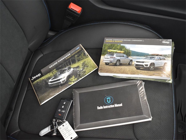 new 2024 Jeep Grand Cherokee car, priced at $58,765