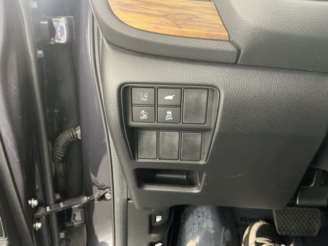 used 2019 Honda CR-V car, priced at $24,995