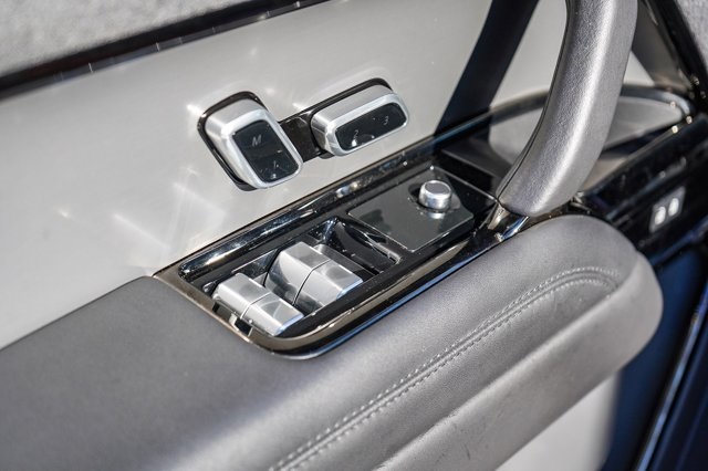 used 2023 Land Rover Range Rover Sport car, priced at $66,992