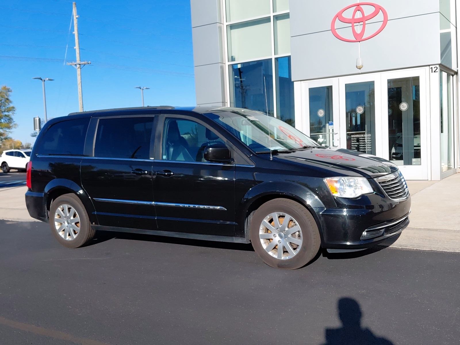 used 2013 Chrysler Town & Country car, priced at $6,565