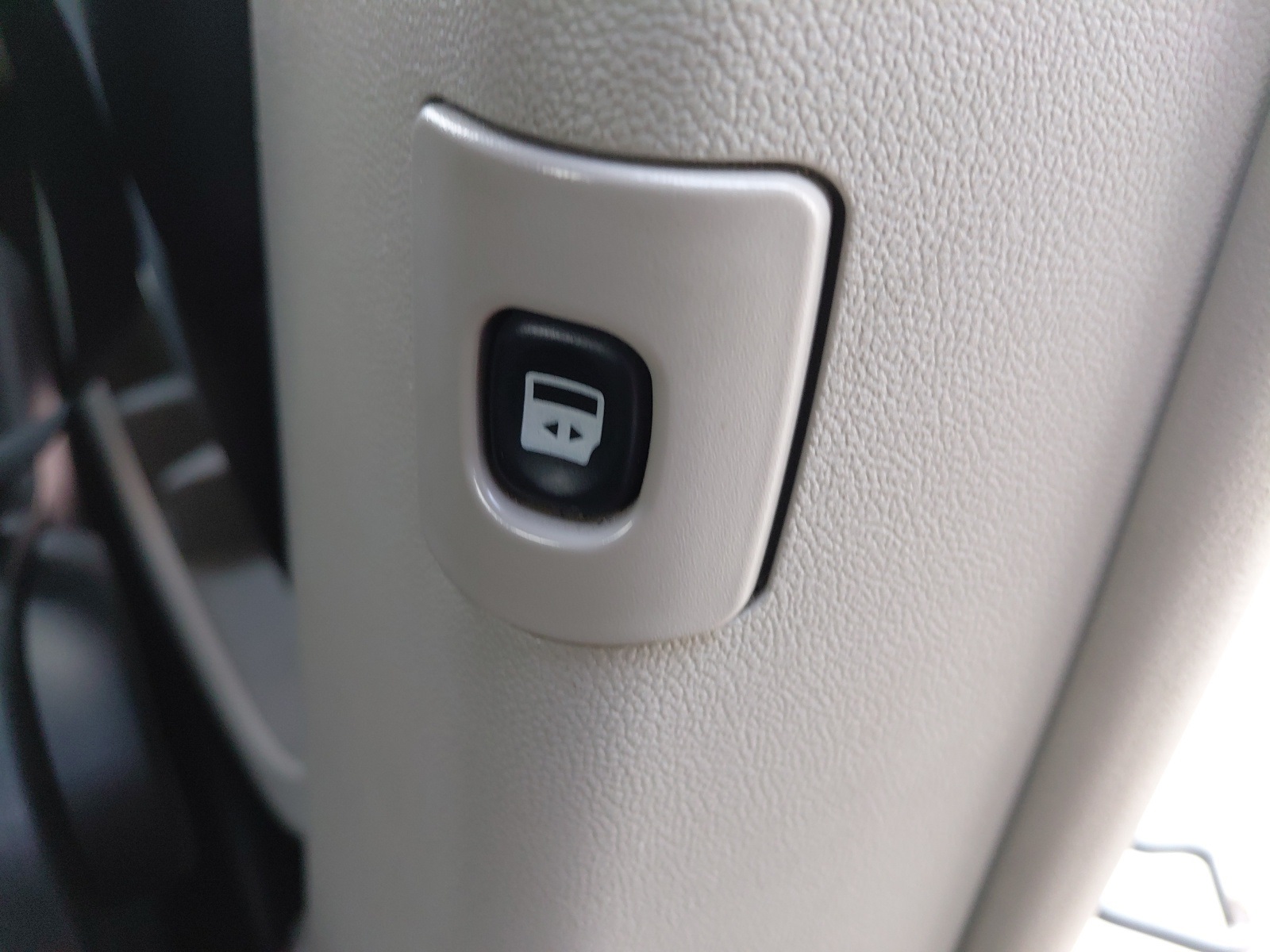 used 2013 Chrysler Town & Country car, priced at $6,565