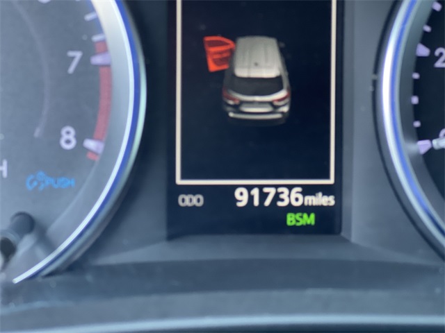 used 2019 Toyota Highlander car, priced at $27,230