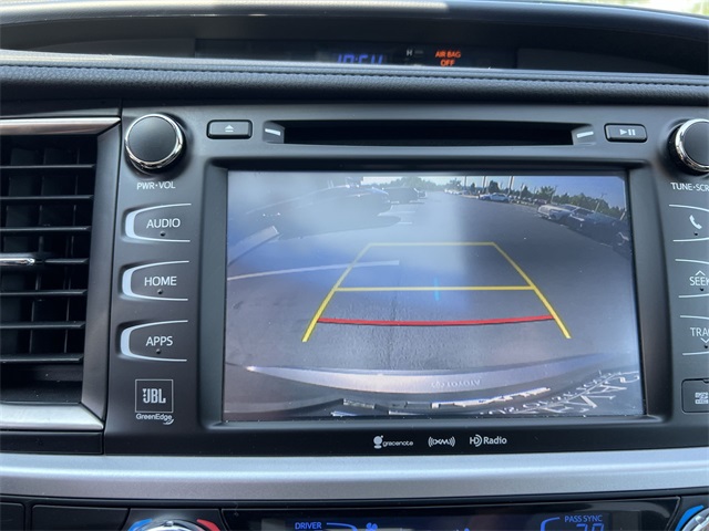 used 2019 Toyota Highlander car, priced at $27,230