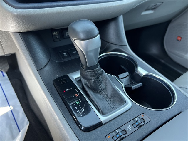 used 2019 Toyota Highlander car, priced at $27,230