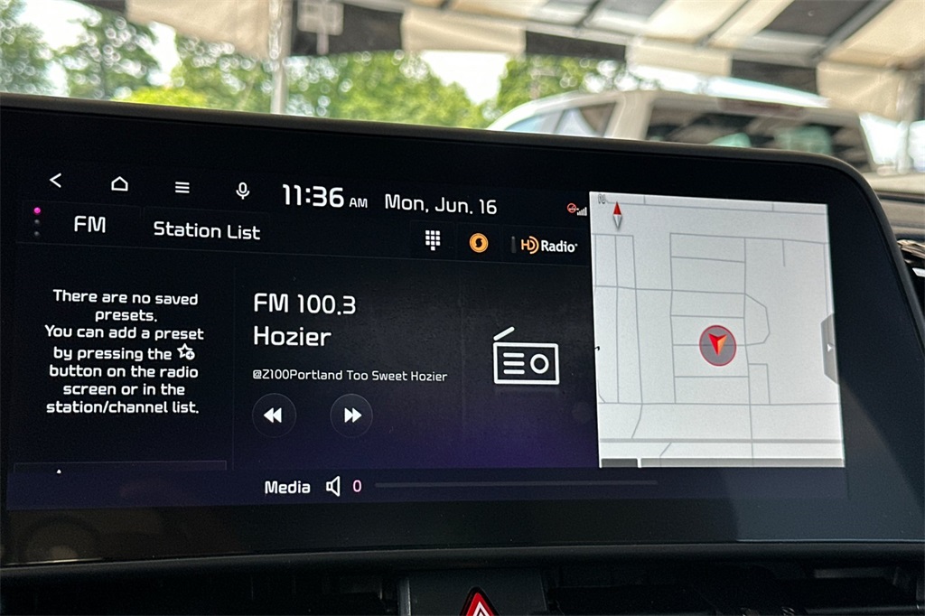 new 2025 Kia Sportage Hybrid car, priced at $31,752