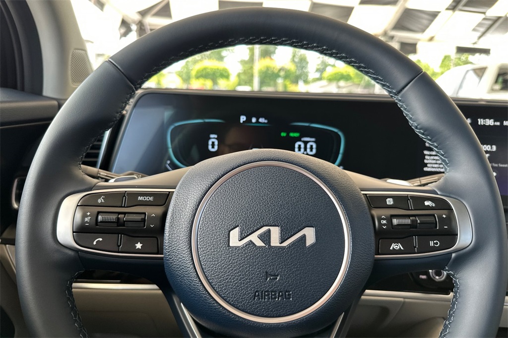 new 2025 Kia Sportage Hybrid car, priced at $31,752