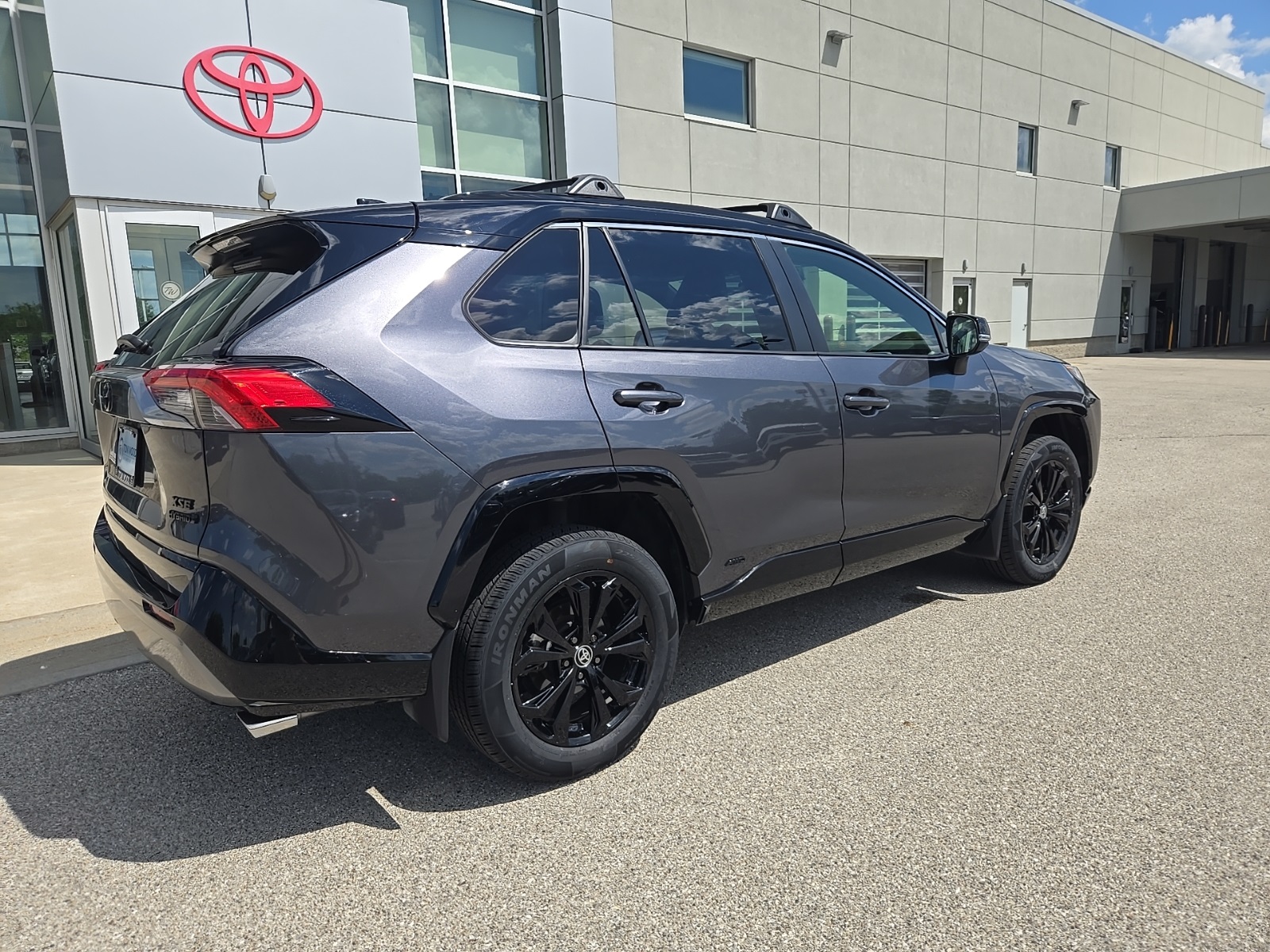 used 2022 Toyota RAV4 Hybrid car, priced at $35,449