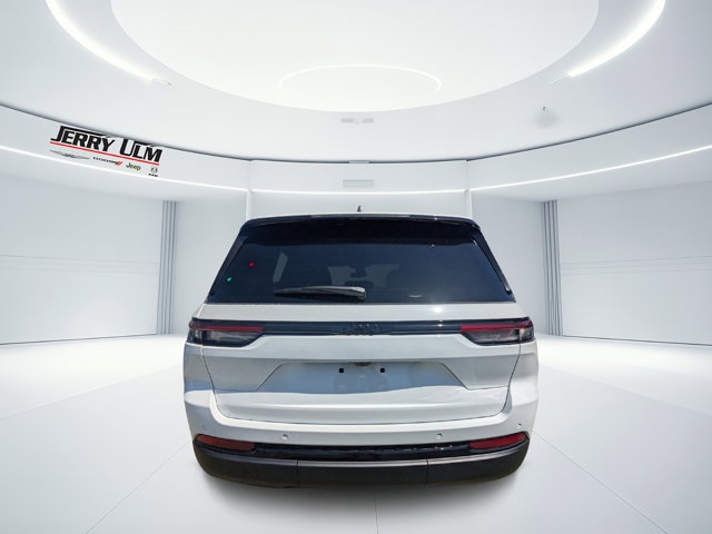 new 2025 Jeep Grand Cherokee car, priced at $37,280