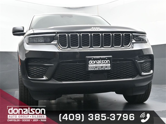new 2025 Jeep Grand Cherokee car, priced at $40,230