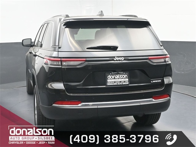 new 2025 Jeep Grand Cherokee car, priced at $40,230