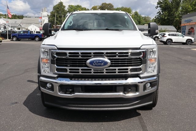 new 2025 Ford F-550SD car, priced at $95,230