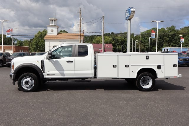 new 2025 Ford F-550SD car, priced at $95,230