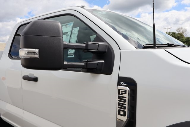 new 2025 Ford F-550SD car, priced at $95,230