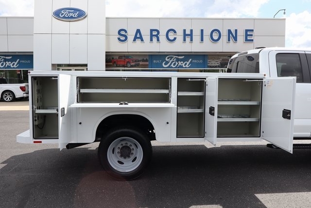 new 2025 Ford F-550SD car, priced at $95,230