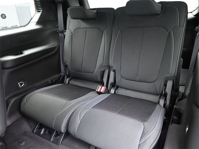 new 2025 Jeep Grand Cherokee L car, priced at $41,625
