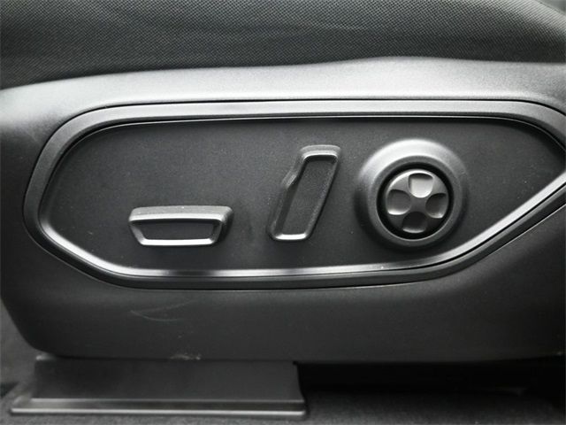 new 2025 Jeep Grand Cherokee L car, priced at $41,625
