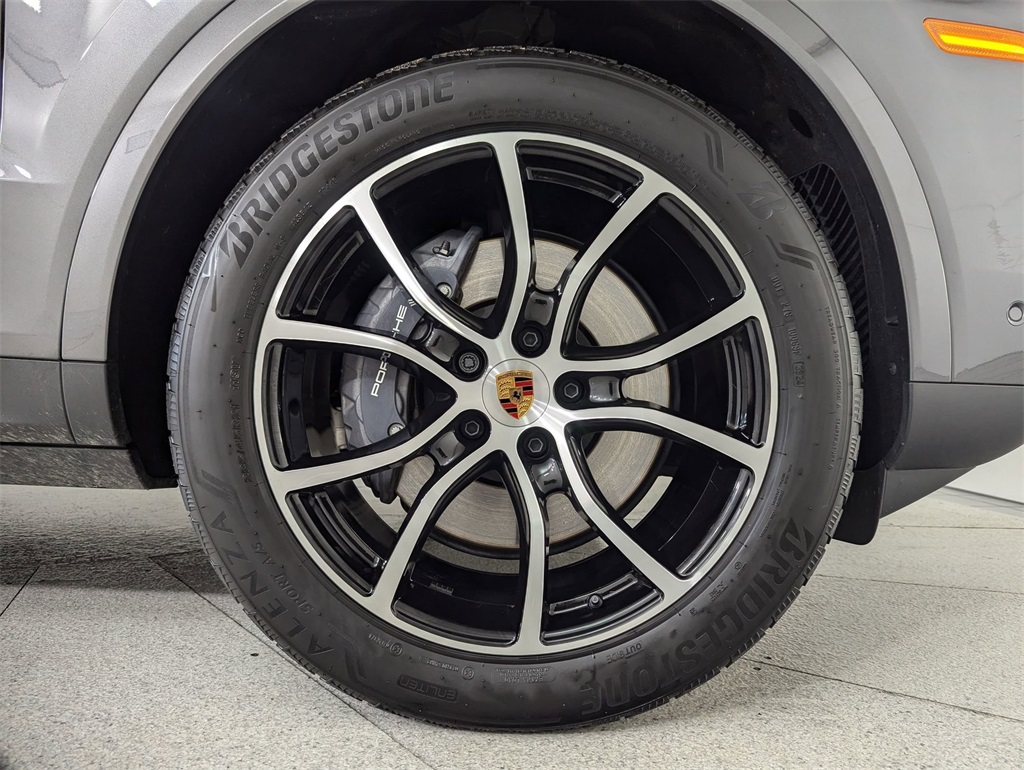 used 2025 Porsche Cayenne car, priced at $92,981