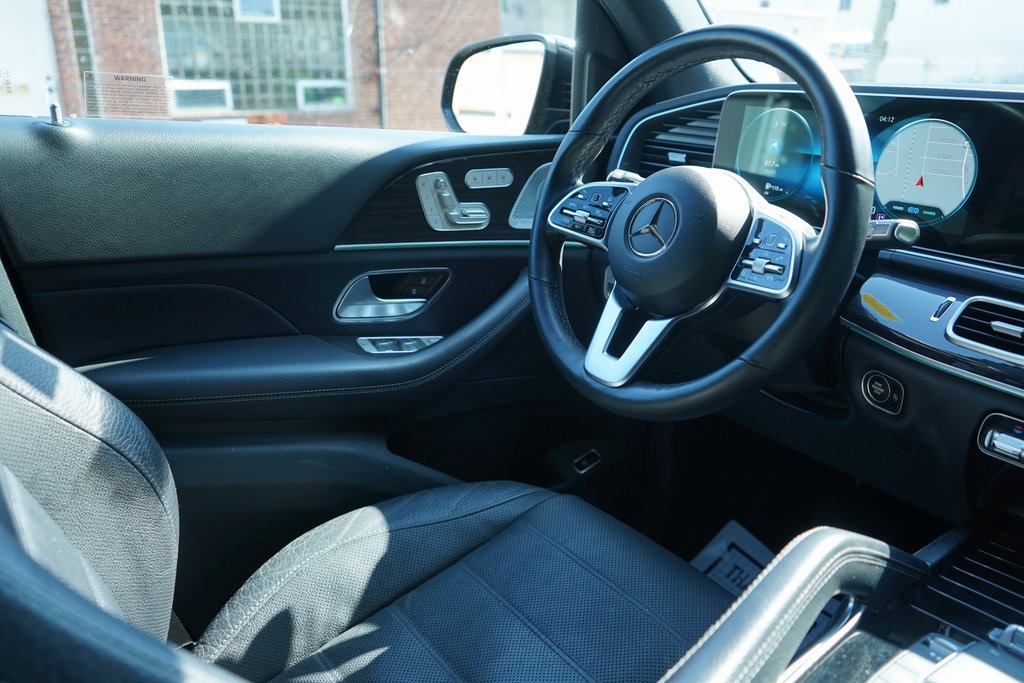 used 2022 Mercedes-Benz GLE car, priced at $40,995