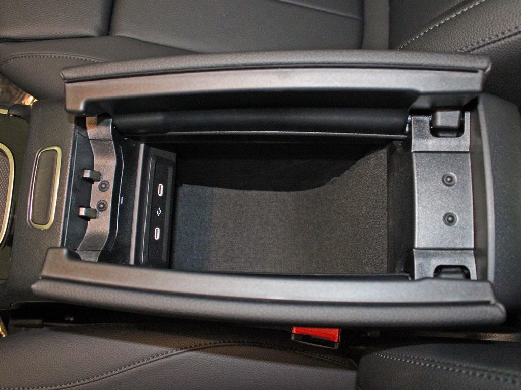 used 2025 Mercedes-Benz GLA car, priced at $42,650