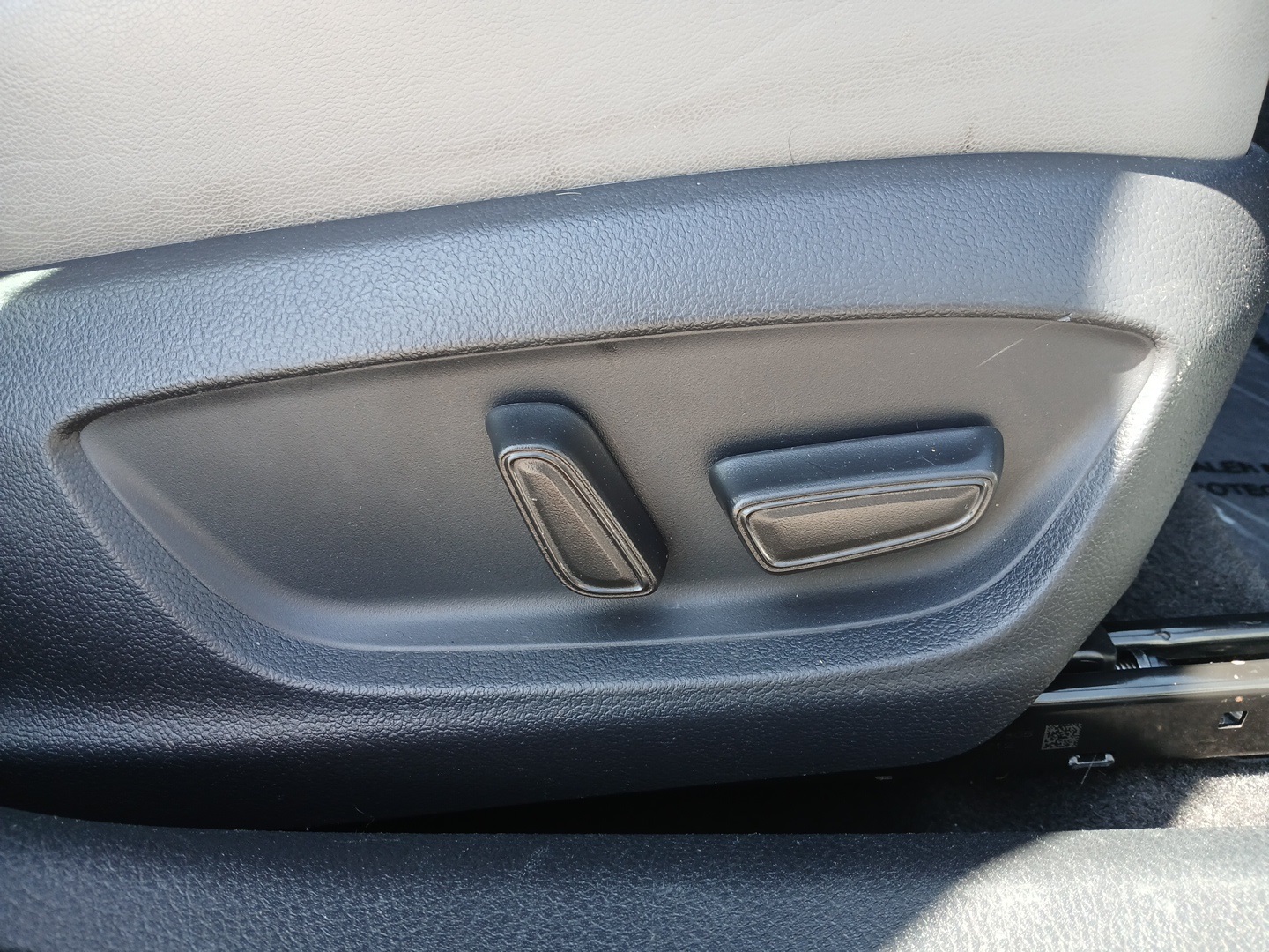 used 2019 Toyota Avalon car, priced at $23,763