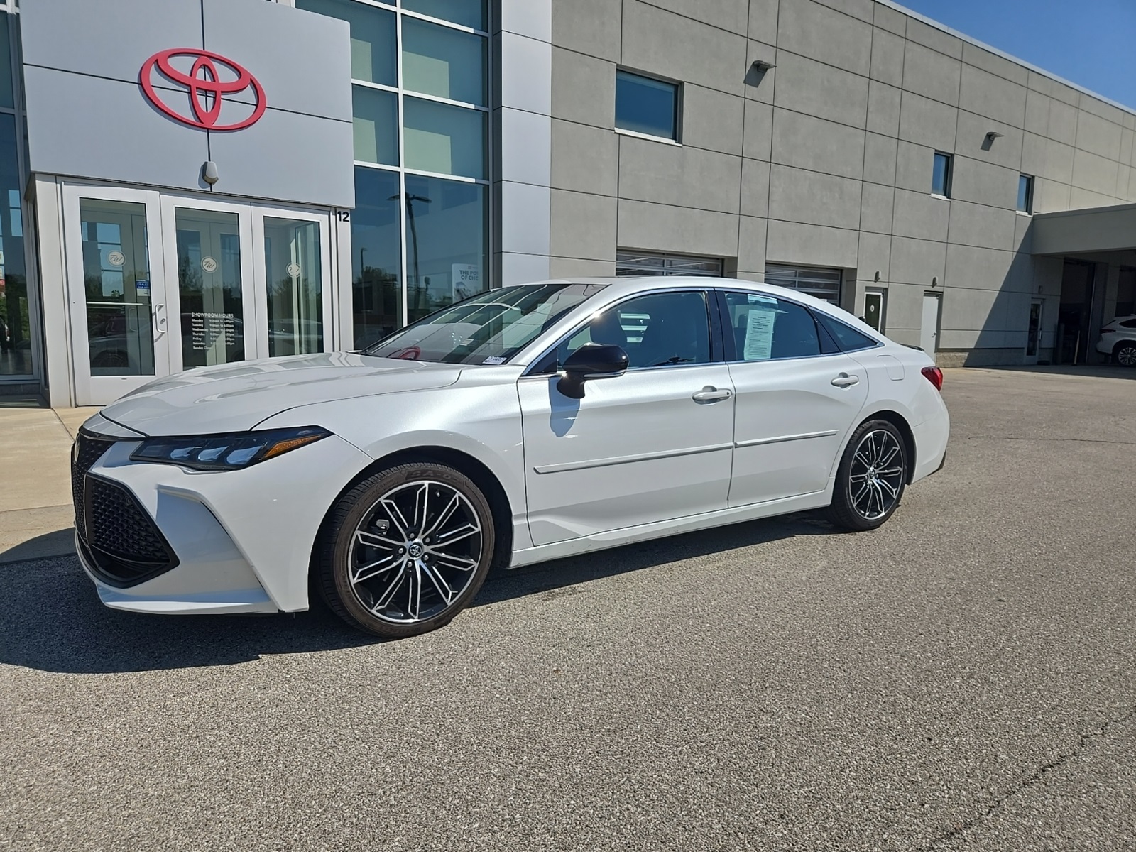 used 2019 Toyota Avalon car, priced at $23,763
