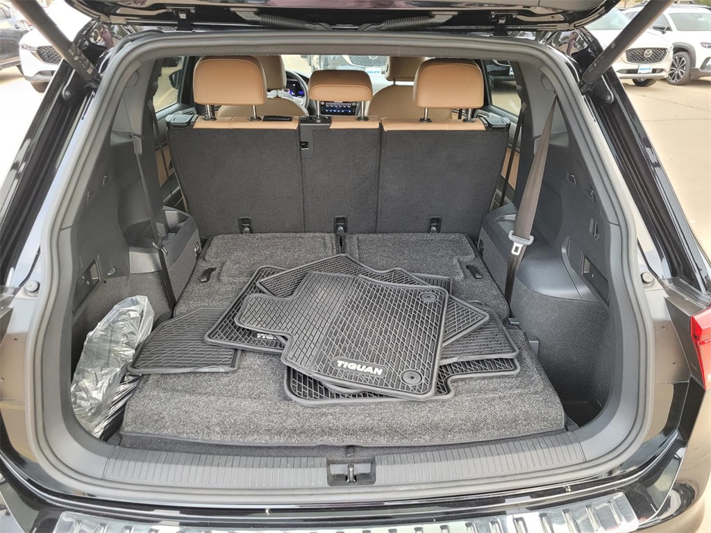 used 2022 Volkswagen Tiguan car, priced at $19,014