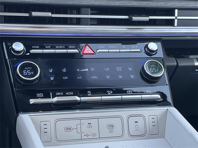 used 2025 Hyundai Santa Fe car, priced at $44,588