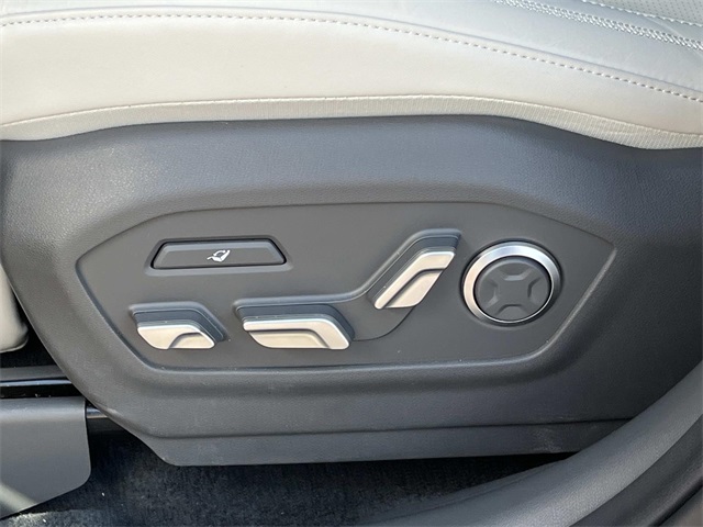 used 2025 Hyundai Santa Fe car, priced at $44,588