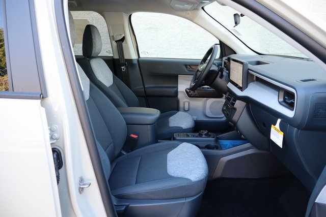 new 2025 Ford Maverick car, priced at $32,651