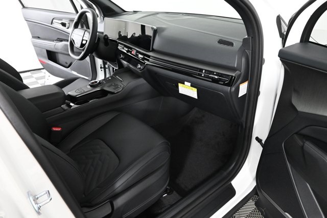 new 2026 Kia Sportage Hybrid car, priced at $39,140