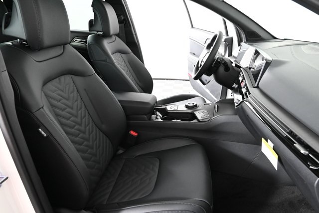 new 2026 Kia Sportage Hybrid car, priced at $39,140
