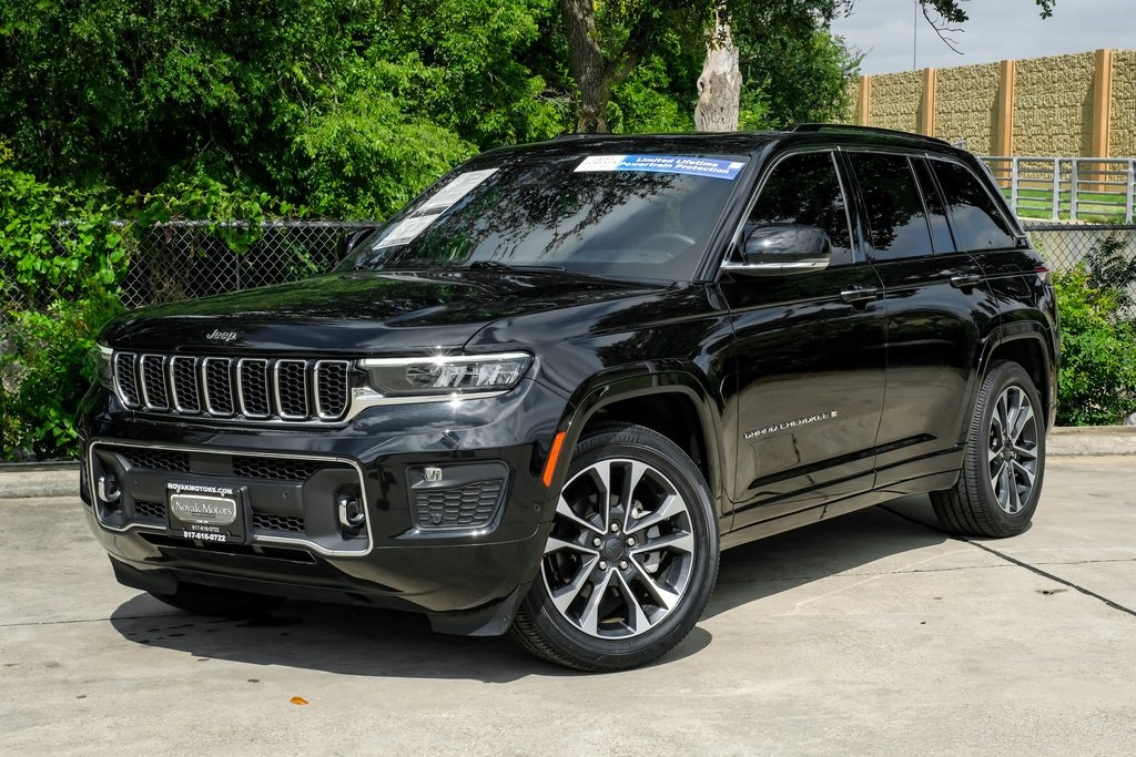 used 2022 Jeep Grand Cherokee car, priced at $40,099