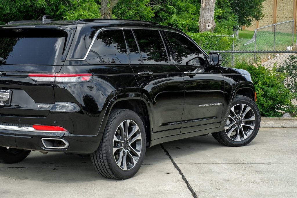 used 2022 Jeep Grand Cherokee car, priced at $40,099