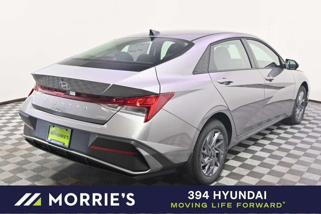 new 2025 Hyundai Elantra Hybrid car, priced at $24,535