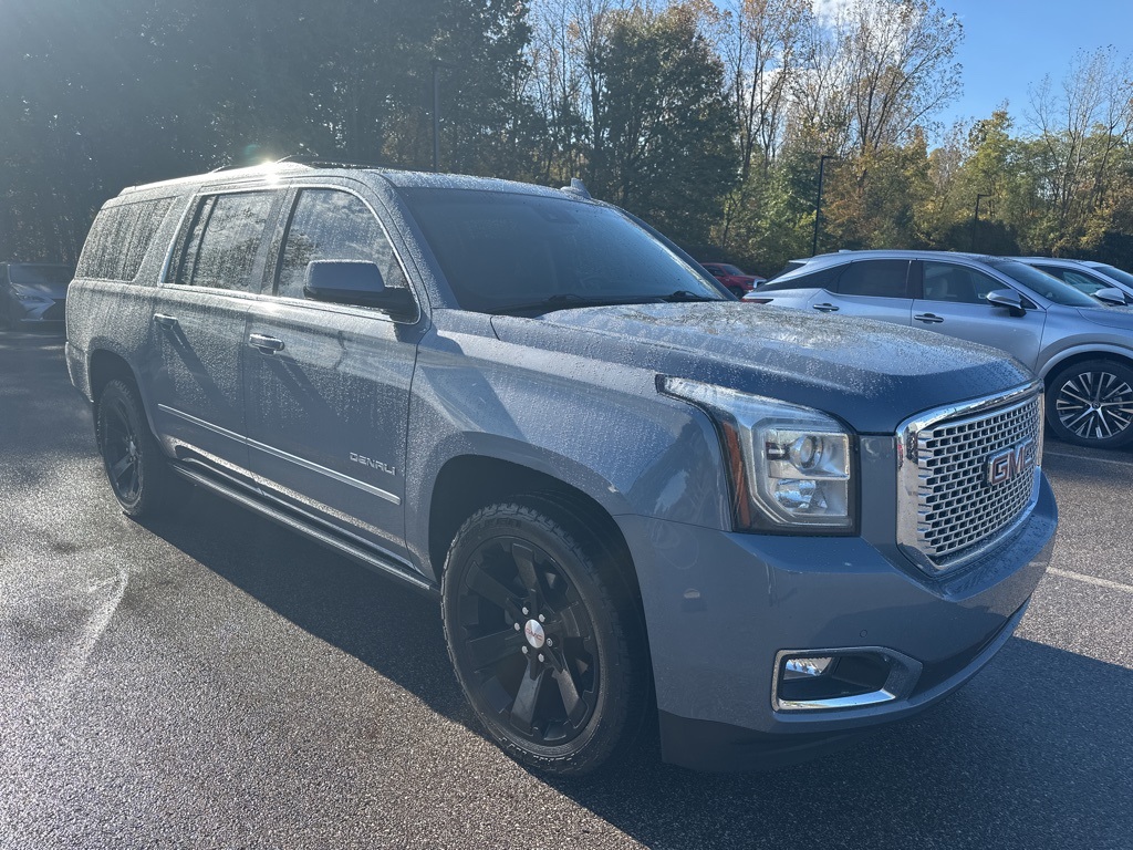 used 2016 GMC Yukon XL car, priced at $24,490